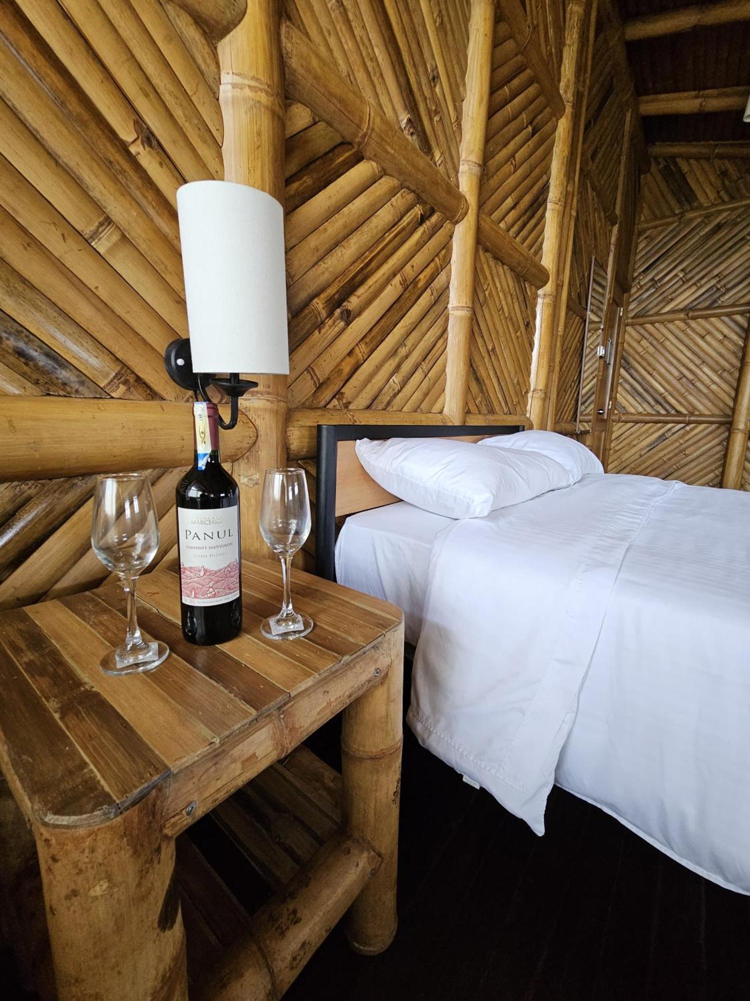 Golden Tree Mindo Eco-Lodge Εξωτερικό φωτογραφία