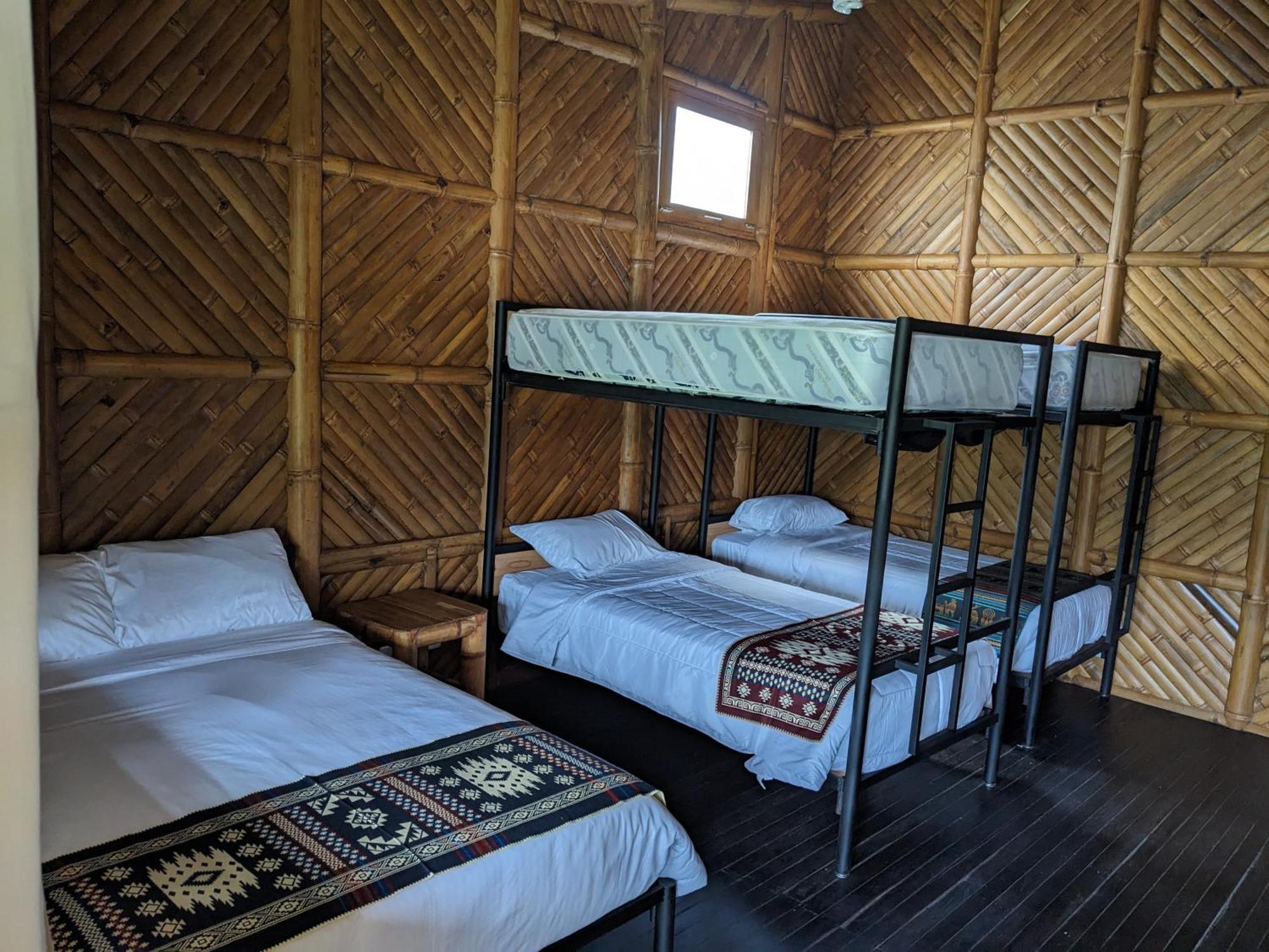 Golden Tree Mindo Eco-Lodge Εξωτερικό φωτογραφία